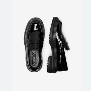 ONLY women Glossy Black Slip-On Loafers
